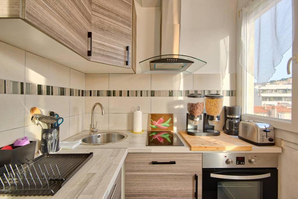 Le Bonheur Des Catalans Apartamento Marsella Exterior foto